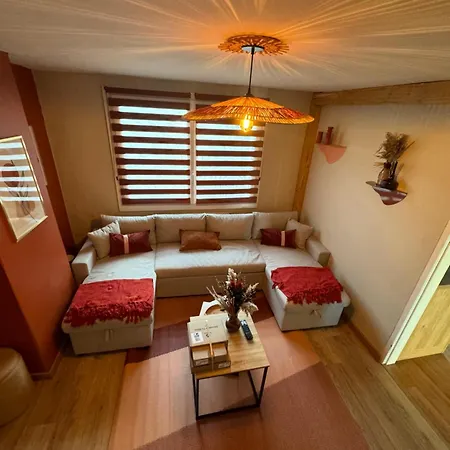 Le Coup De C'heurt Duplex 100m De La 8 Personnes * לה פורטל