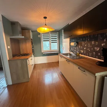 Le Coup De C'heurt Duplex 100m De La 8 Personnes * לה פורטל