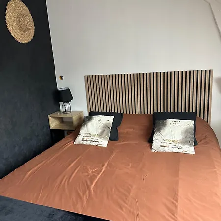 Le Coup De C'heurt Duplex 100m De La 8 Personnes דירה *