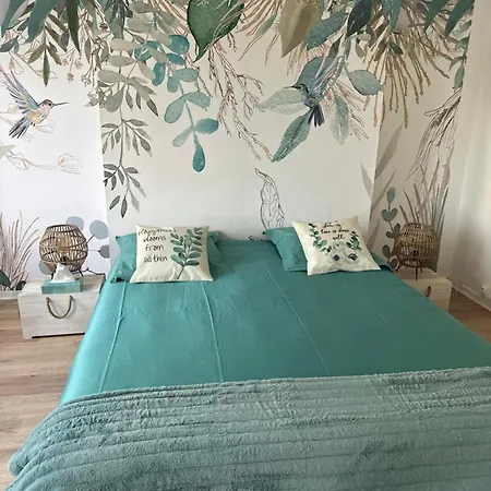 Le Coup De C'heurt Duplex 100m De La 8 Personnes דירה *