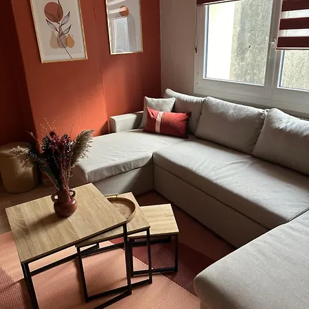 Le Coup De C'heurt Duplex 100m De La 8 Personnes דירה