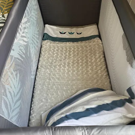 Le Coup De C'heurt Duplex 100m De La 8 Personnes לה פורטל